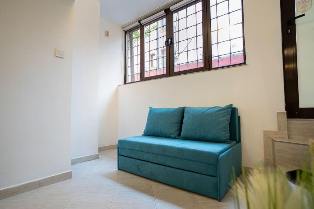 סופיה Studio With Courtyard Just Steps Away Vitosha Str מראה חיצוני תמונה